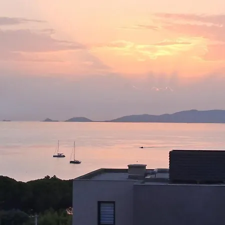 Les Rivages De Stagnola - Vue Et Plages A Pied * Pietrosella